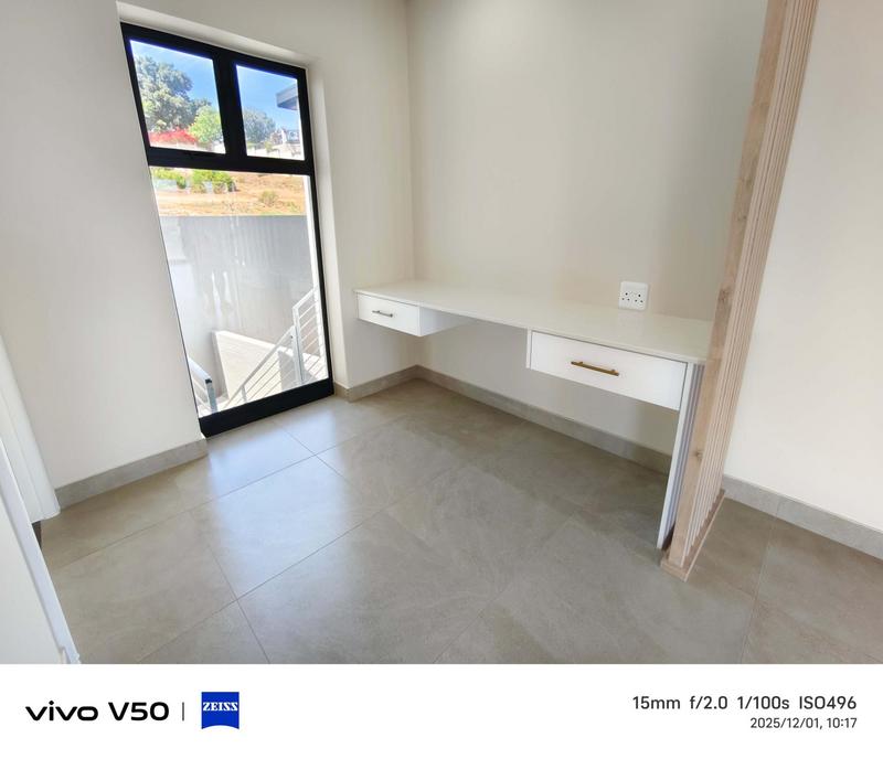 3 Bedroom Property for Sale in Hartenbos Heuwels Western Cape